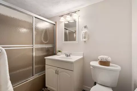 43 Angleside Rd #2, Waltham, MA 02453 photo 15