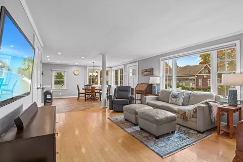 Living - 29 Emerald Ave, Hampton, NH 03842 photo 2 of 3