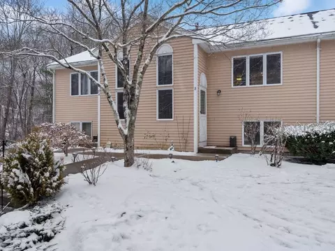 17 Cork Cir # B, Millville, MA 01529