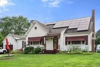 36 West Ave, Webster, MA 01570