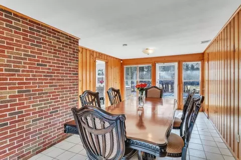 1098 Plumtree Rd, Springfield, MA 01119 photo 14