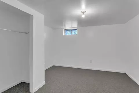 1098 Plumtree Rd, Springfield, MA 01119 photo 24