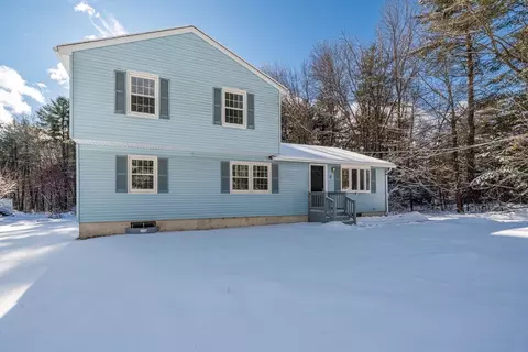 38 Cummings Rd, Ware, MA 01082