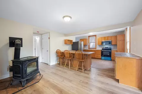 88 Eames Ave, Amherst, MA 01002 photo 10