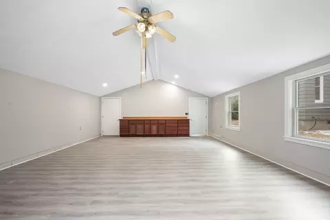 88 Eames Ave, Amherst, MA 01002 photo 23