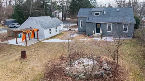 88 Eames Ave, Amherst, MA 01002 photo 24