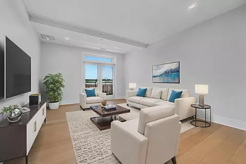 62 Foundry St #313, Wakefield, MA 01880