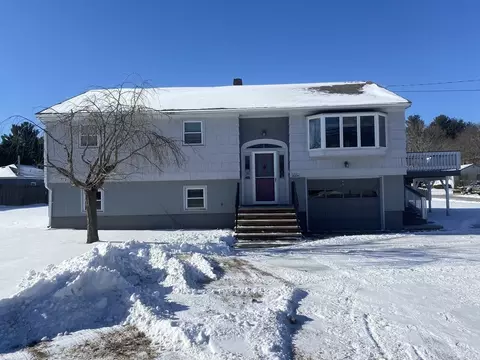 1664 Bridge St, Dracut, MA 01826