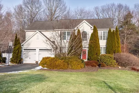 98 Heritage Ave, Ashland, MA 01721