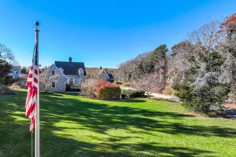 61 Bay Ln, Barnstable, MA 02632 photo 2