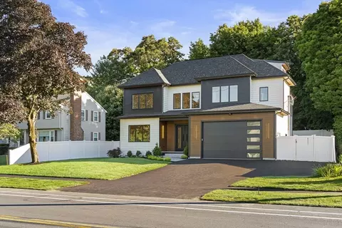 741 Greendale Ave, Needham, MA 02492