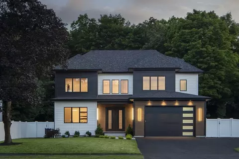 741 Greendale Ave, Needham, MA 02492 photo 4