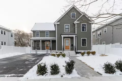 29 Faxon St #2, Newton, MA 02458