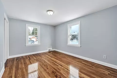 Bedroom - 138 Ardmore St, Springfield, MA 01104 photo 1 of 9