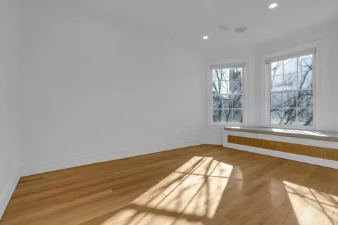 590 E 3rd St #2, Boston, MA 02127 photo 14