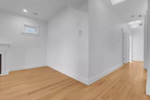 590 E 3rd St #2, Boston, MA 02127 photo 10