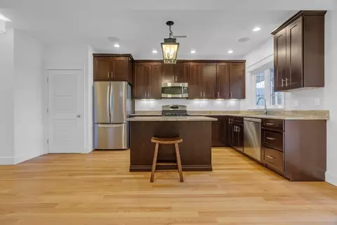 590 E 3rd St #2, Boston, MA 02127 photo 6