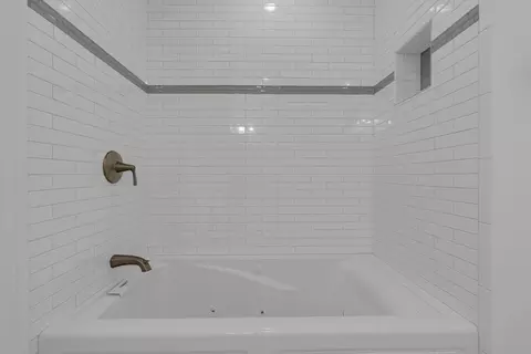 590 E 3rd St #2, Boston, MA 02127 photo 21