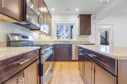 590 E 3rd St #2, Boston, MA 02127