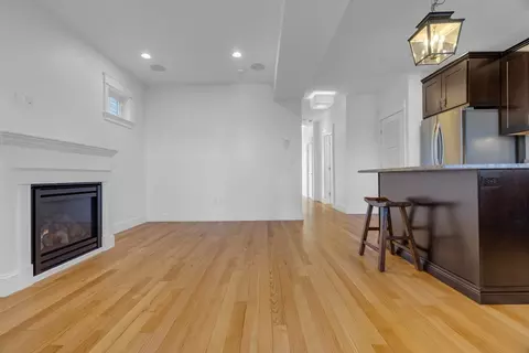 590 E 3rd St #2, Boston, MA 02127 photo 8