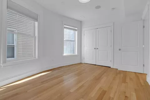 590 E 3rd St #2, Boston, MA 02127 photo 18