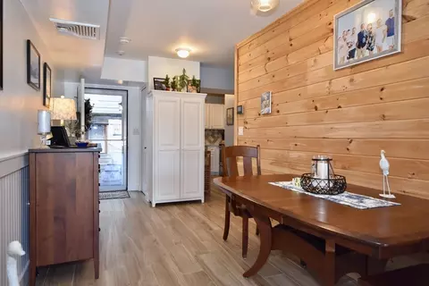 Dining - 45 Main St #115, Wareham, MA 02571 photo 1 of 1