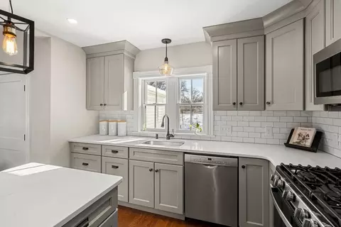 Kitchen - 201 Main St, Rowley, MA 01969 photo 3 of 5