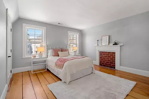 Bedroom - 201 Main St, Rowley, MA 01969 photo 3 of 6