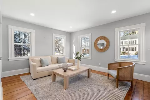 Living - 201 Main St, Rowley, MA 01969 photo 3 of 3