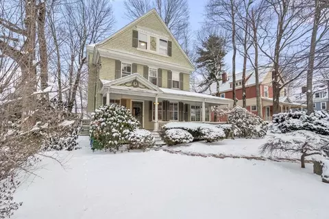 48 Ballard St, Newton, MA 02459
