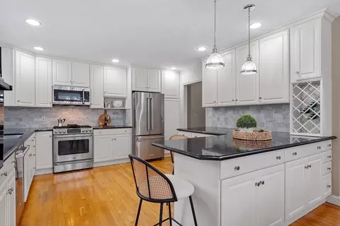 30 Duck Rd, Reading, MA 01867 photo 16