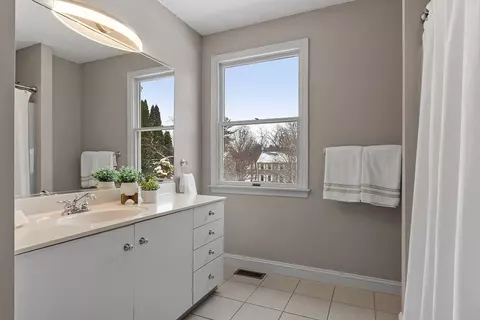 30 Duck Rd, Reading, MA 01867 photo 22