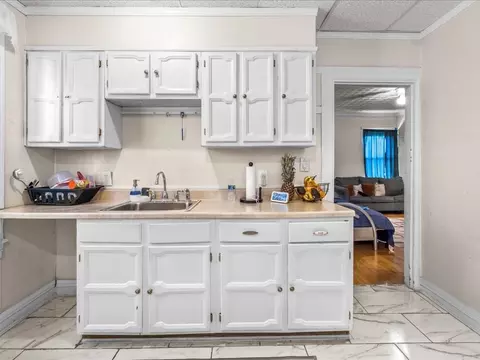 81-89 Crawford St, Fall River, MA 02724 photo 7