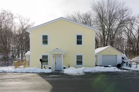11 Williams St, Auburn, MA 01501