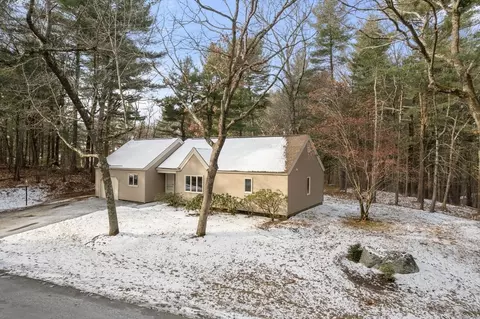1 Turkey Hill Rd #1, Wayland, MA 01778