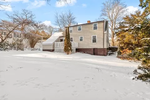 Exterior - 88 Wescroft Rd, Reading, MA 01867 photo 6 of 7
