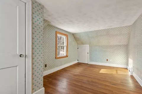 Bedroom - 88 Wescroft Rd, Reading, MA 01867 photo 1 of 3