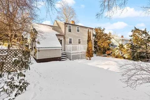 Exterior - 88 Wescroft Rd, Reading, MA 01867 photo 5 of 7