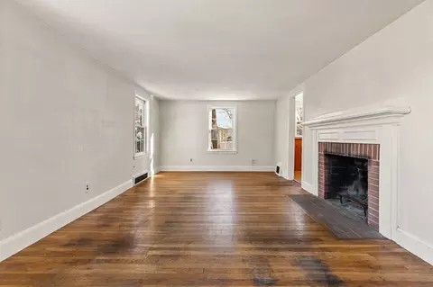 Living - 88 Wescroft Rd, Reading, MA 01867 photo 1 of 2