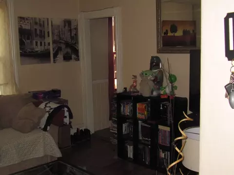 Living - 1 Lund St, Worcester, MA 01607 photo 3 of 4