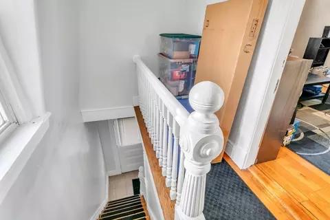 17 Griffin St, Springfield, MA 01104 photo 16