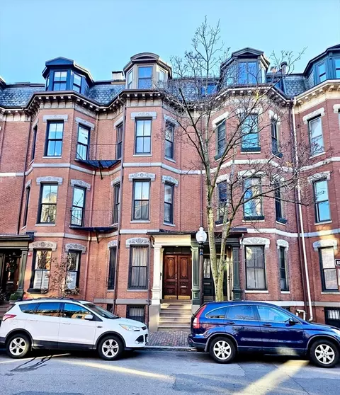 58 Chandler St, Boston, MA 02116