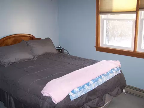 35 Bigelow Rd, Webster, MA 01570 photo 5