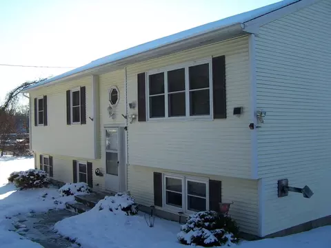 35 Bigelow Rd, Webster, MA 01570 photo 2