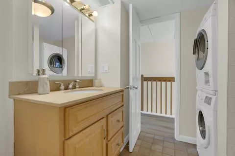 1856 Beacon St #PHD, Brookline, MA 02445 photo 17