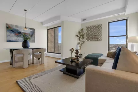 1856 Beacon St #PHD, Brookline, MA 02445 photo 2