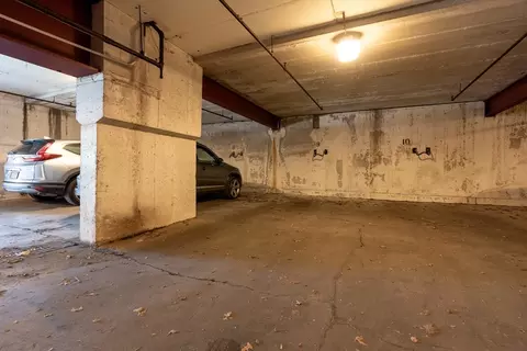 1856 Beacon St #PHD, Brookline, MA 02445 photo 30