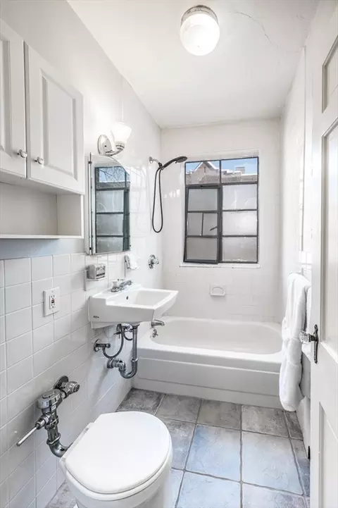 46 Chiswick Rd #5, Boston, MA 02135 photo 14