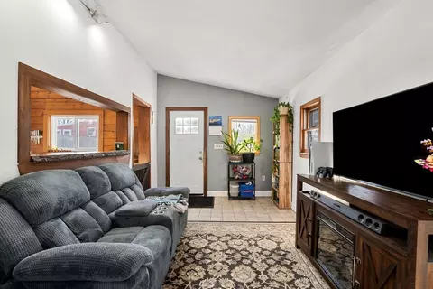22 Penn Brook Ave, Georgetown, MA 01833 photo 3