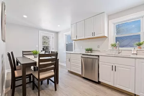 136 Taylor Ave, Dedham, MA 02026 photo 8